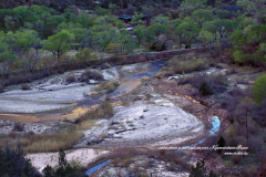 Ruban d'eau turquoise